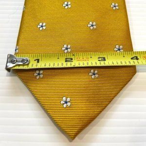 Brooks Brothers Neck Tie